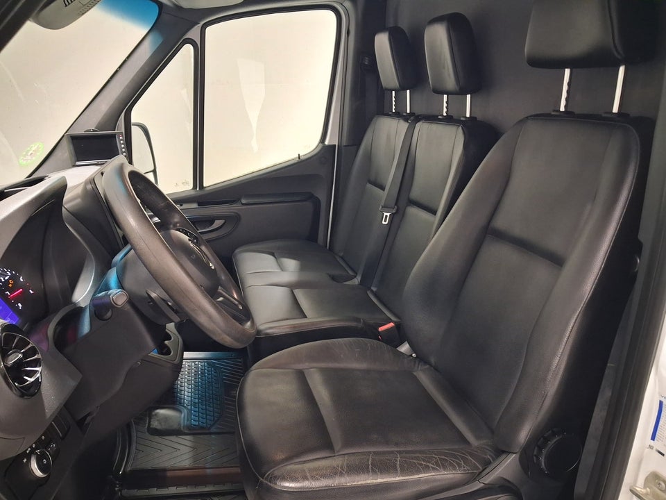 Mercedes Sprinter 516 2,2 CDi Kassevogn aut. RWD