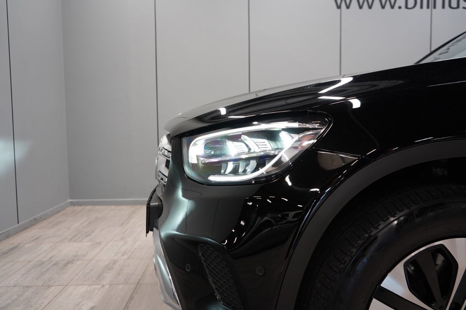 Mercedes GLC300 de 2,0 aut. 4Matic 5d