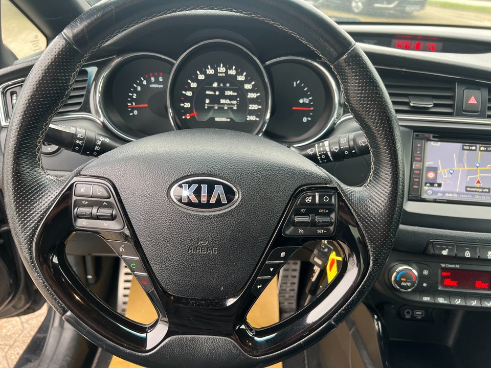 Kia Ceed 1,6 CRDi 136 GT-Line 5d