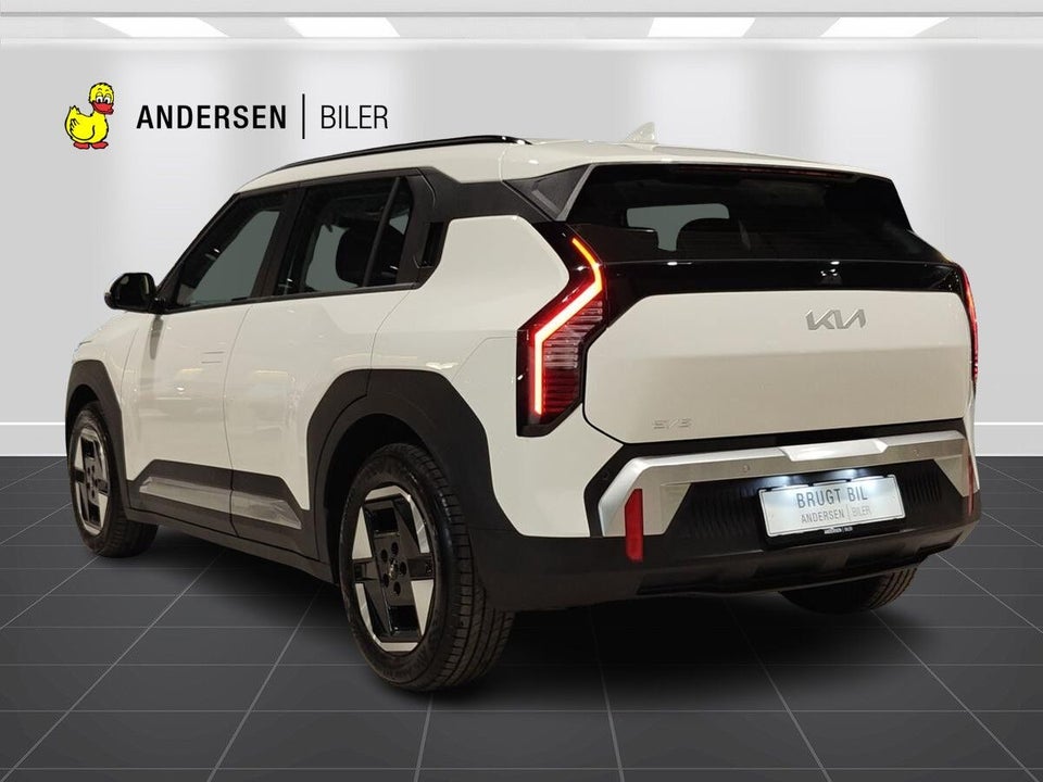 Kia EV3 58 Standard Range Access 5d