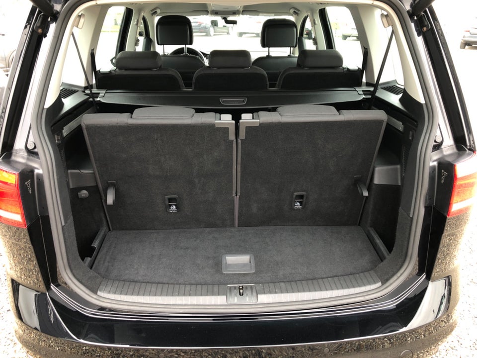 VW Touran 1,6 TDi 110 Comfortline DSG 7prs 5d