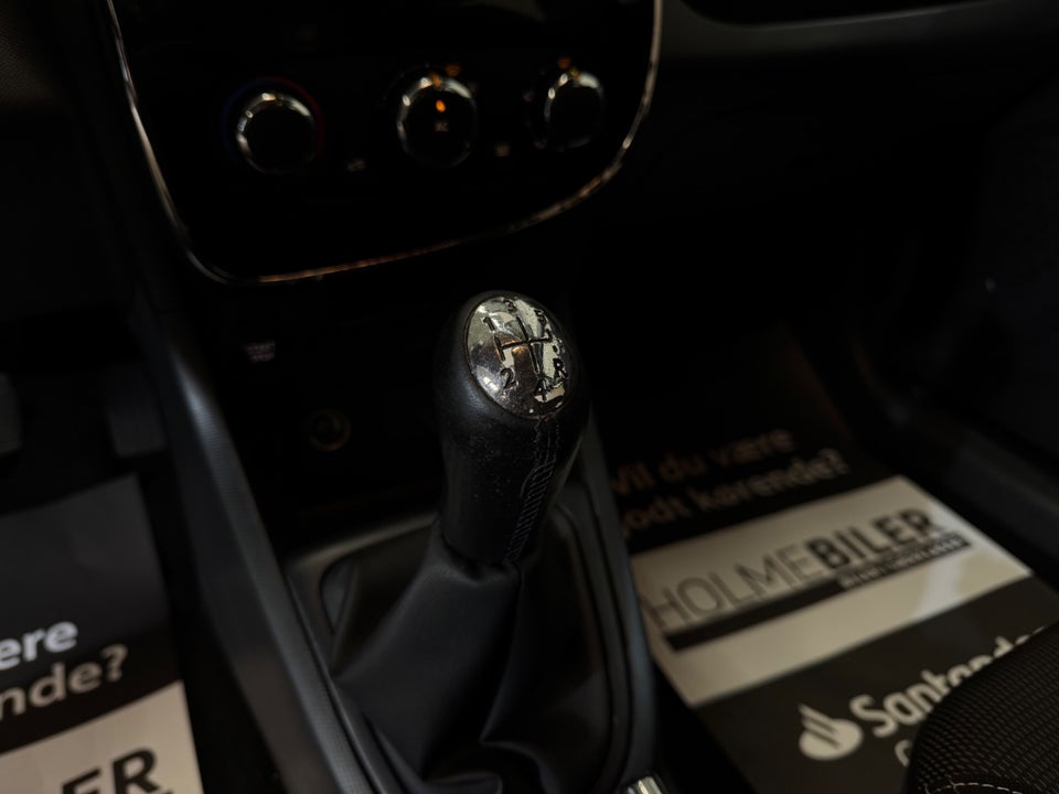 Renault Clio IV 1,5 dCi 75 Authentique 5d