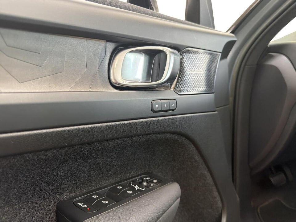 Volvo XC40 P6 ReCharge Ultimate 5d