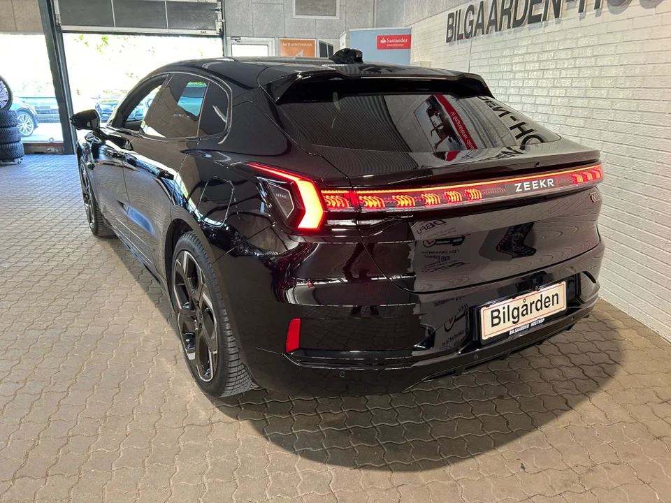 Zeekr 001 Performance AWD 5d