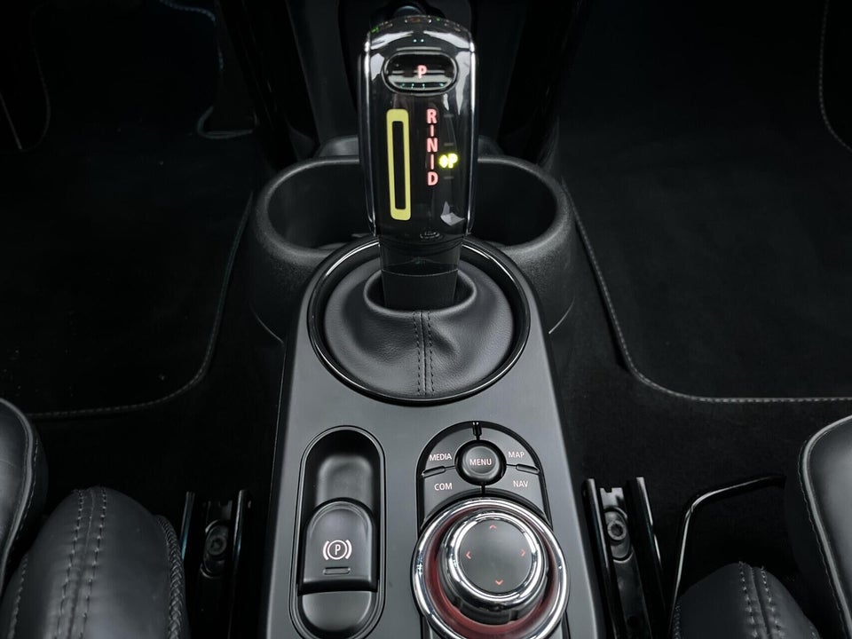 MINI Cooper SE Younique Trim 3d