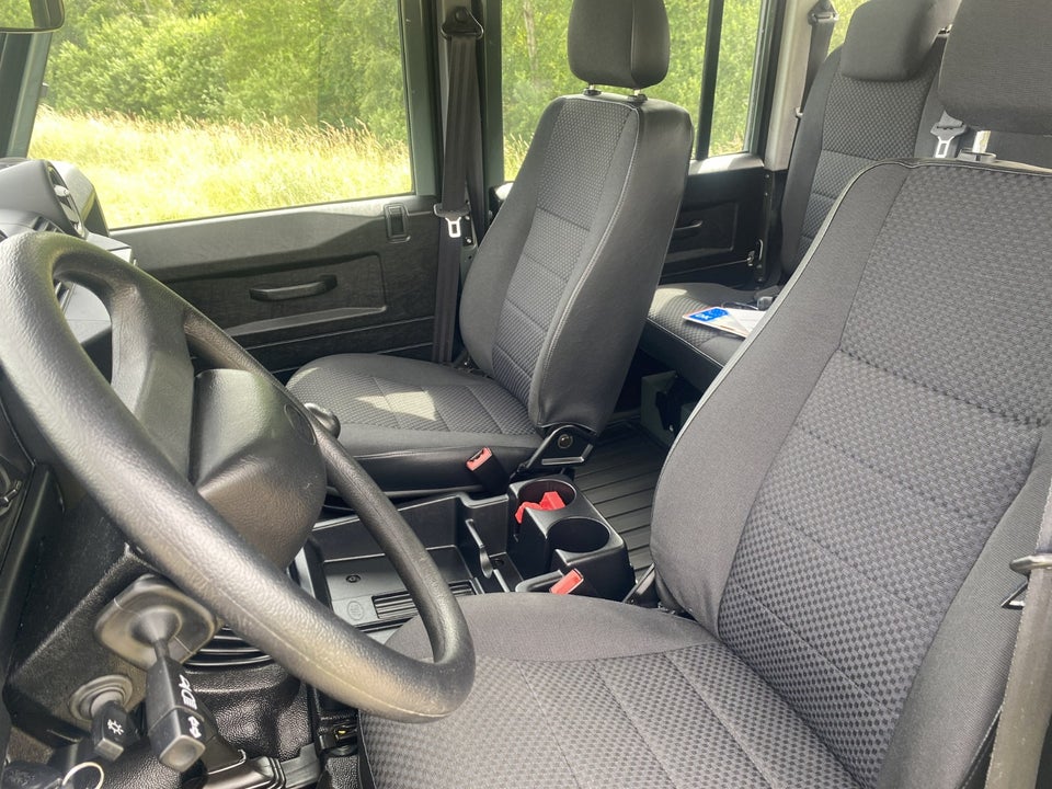 Land Rover Defender 130 2,2 TD Mandskabsvogn 4d