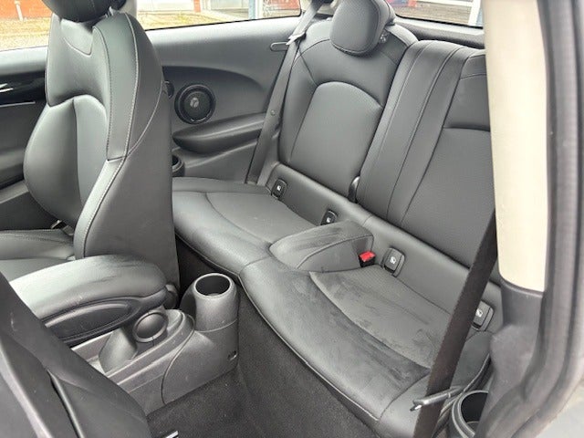 MINI Cooper SE Edition Premium Plus 3d