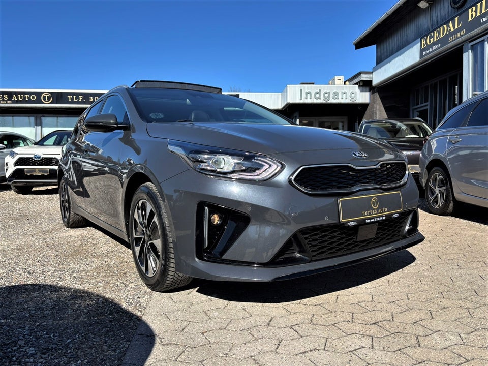 Kia Ceed 1,6 PHEV Upgrade Premium SW DCT 5d