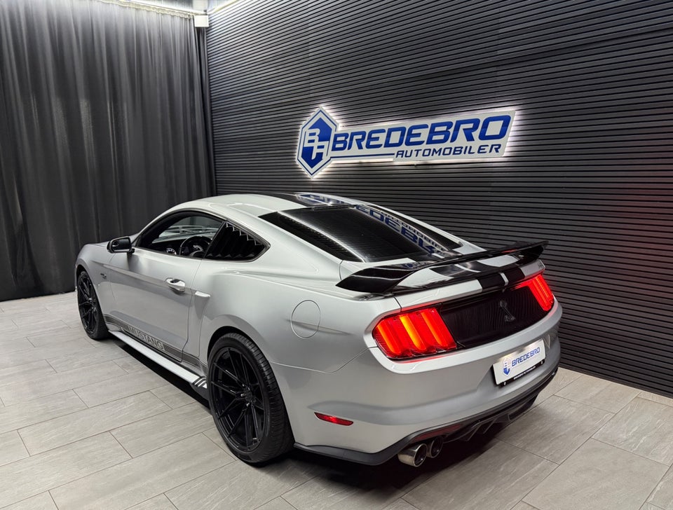 Ford Mustang 2,3 EcoBoost Fastback aut. 2d