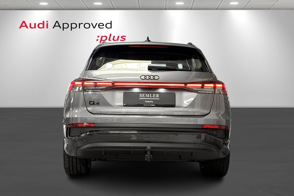 Audi Q4 e-tron 45 S-line Edition 5d