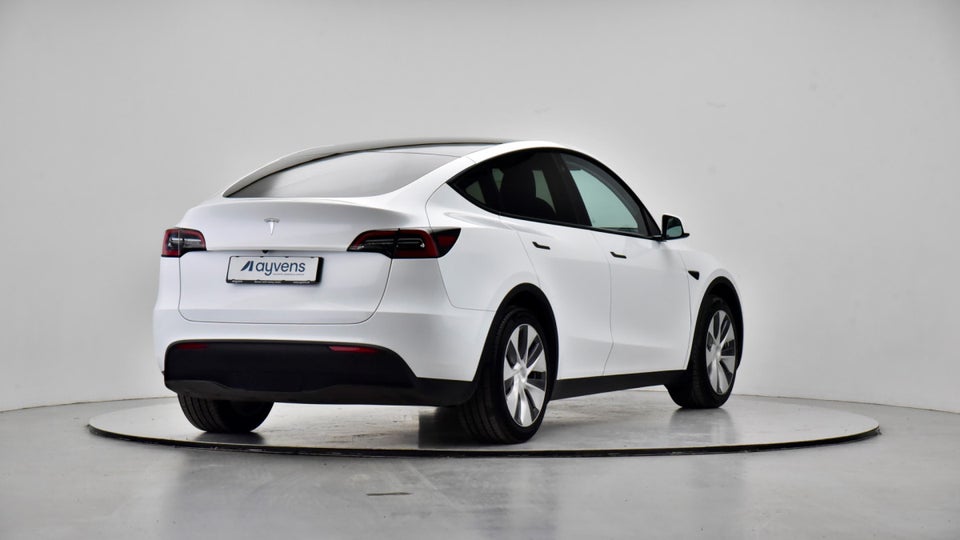 Tesla Model Y RWD 5d