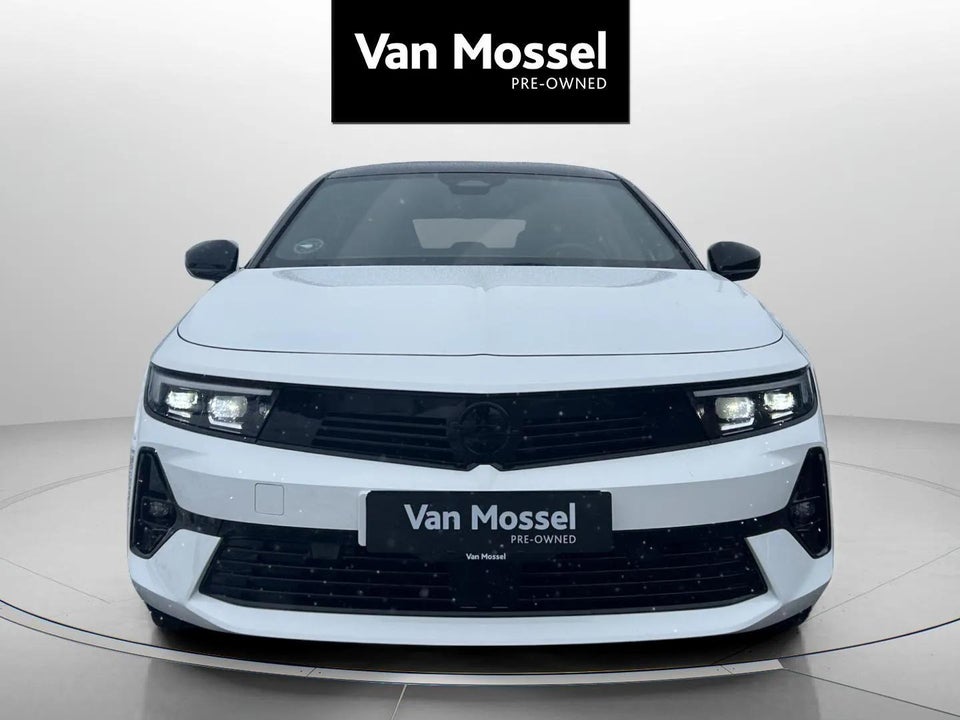 Opel Astra-e 54 GS 5d