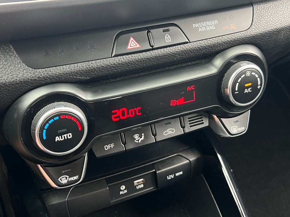 Kia Stonic 1,2 Attraction 5d