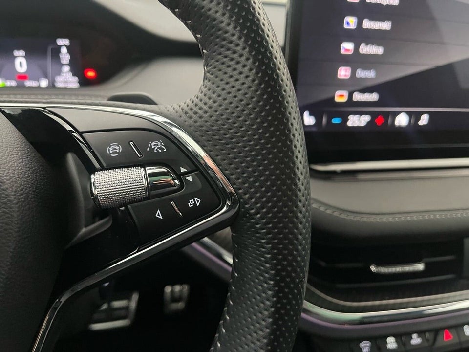 Skoda Enyaq 80x iV Sportline 5d