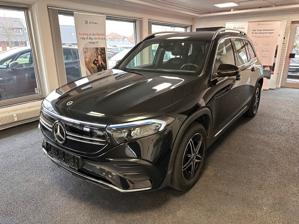 Mercedes EQB250 AMG Line 5d