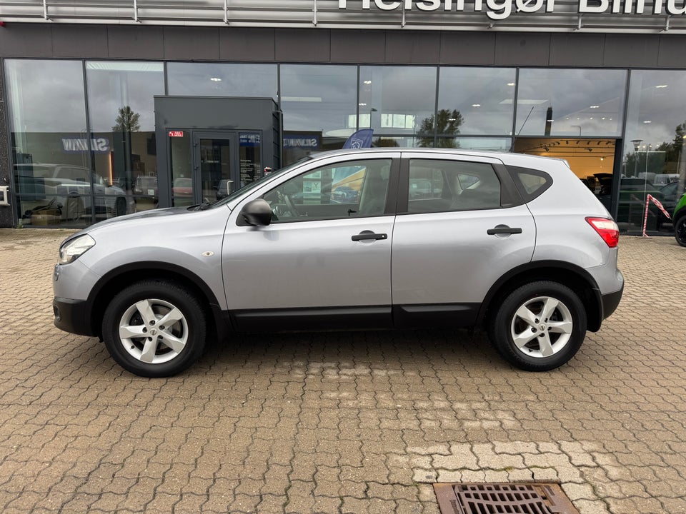 Nissan Qashqai 1,6 Visia 5d