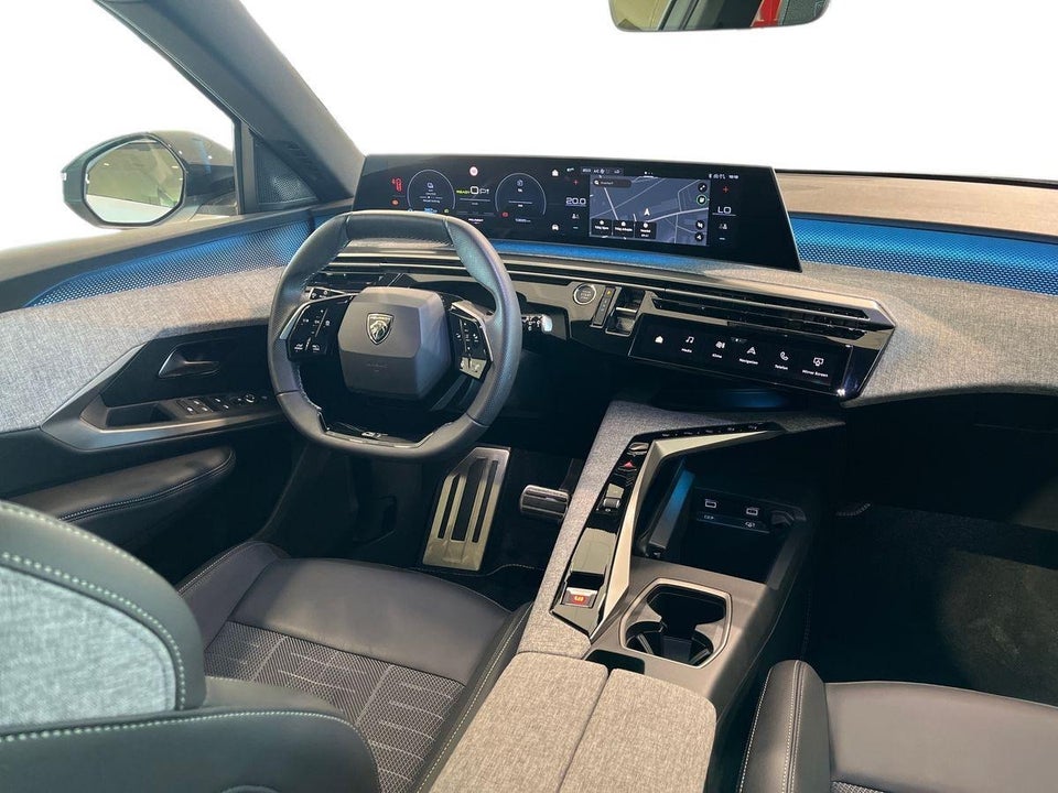 Peugeot e-5008 77 GT Pack 7prs 5d