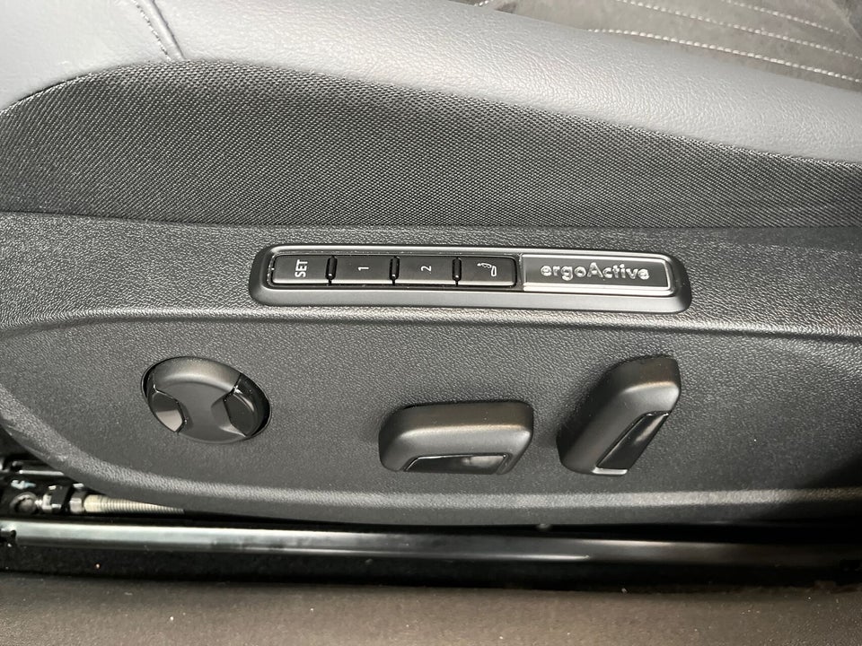 VW ID.4 77 Style+ 5d