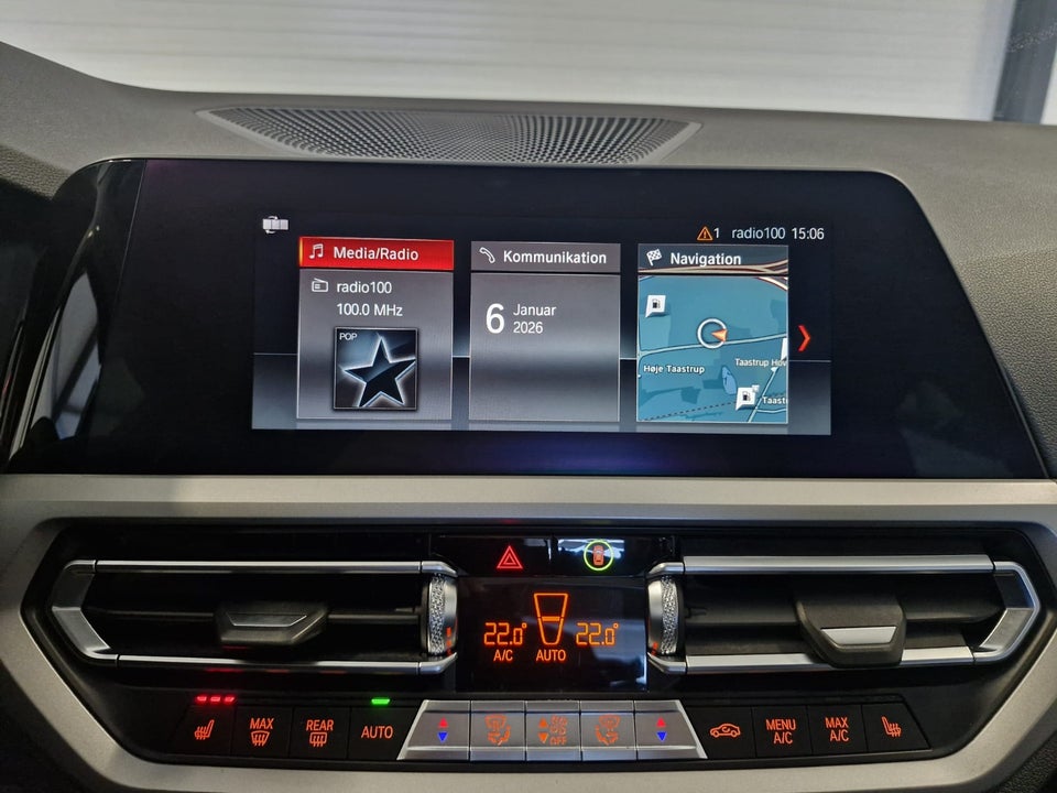 BMW 330i 2,0 Connected aut. 4d