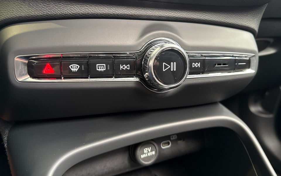 Volvo XC40 ReCharge Extended Range Ultimate 5d
