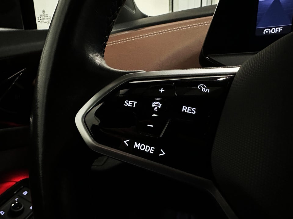 VW ID.4 77 Pro Performance Tech 5d