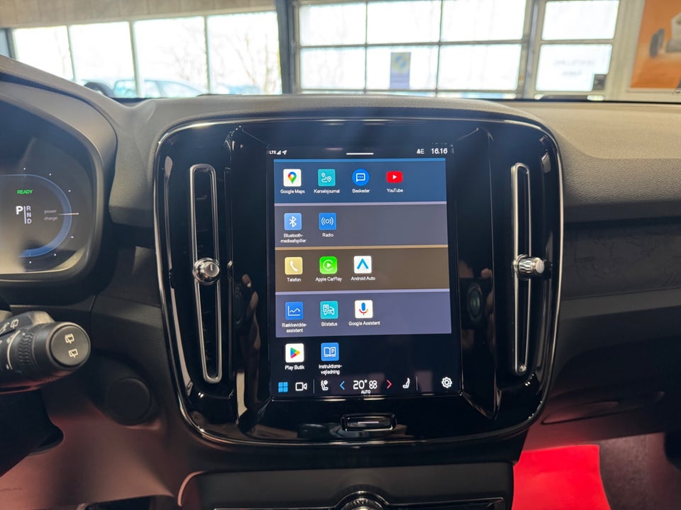 Volvo XC40 P6 ReCharge Core 5d