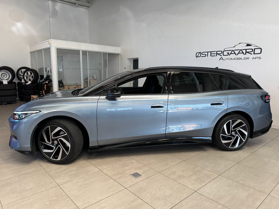 VW ID.7 77 Style Tourer 5d