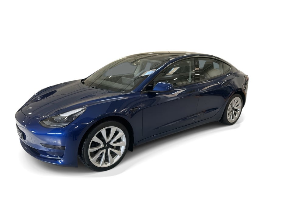 Tesla Model 3 Standard Range+ RWD 4d
