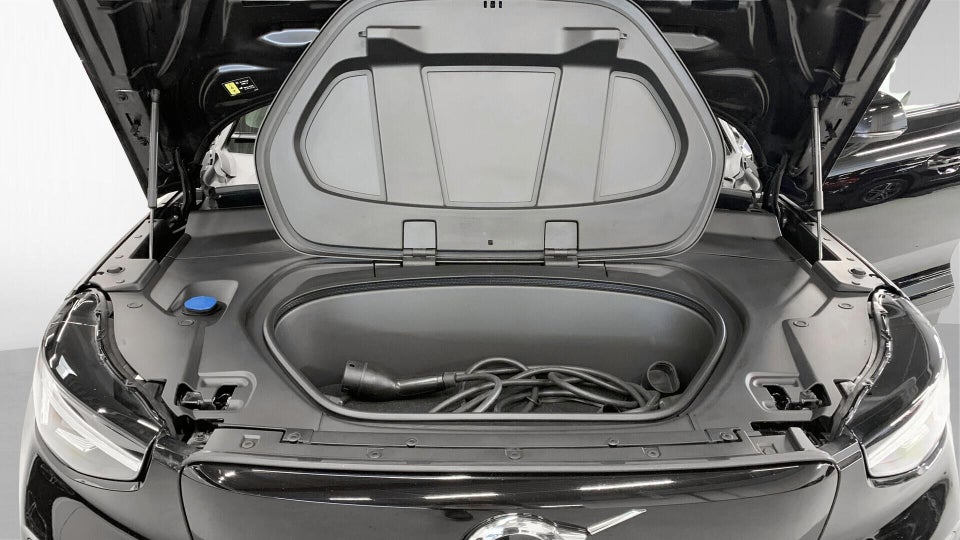 Volvo XC40 P6 ReCharge Core 5d