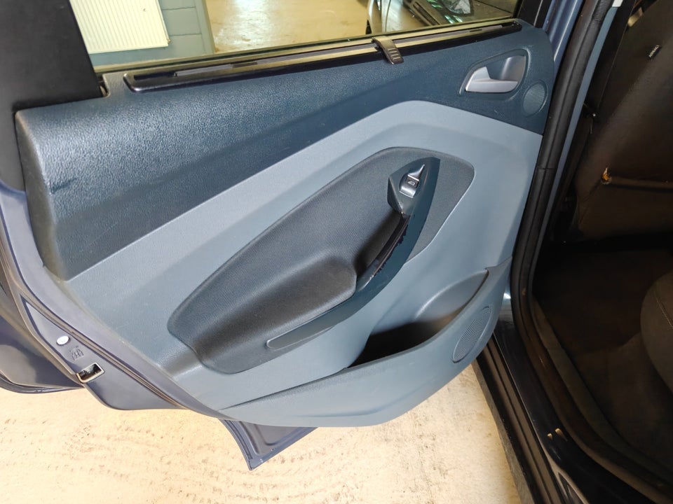 Ford C-MAX 1,0 SCTi 125 Trend 5d
