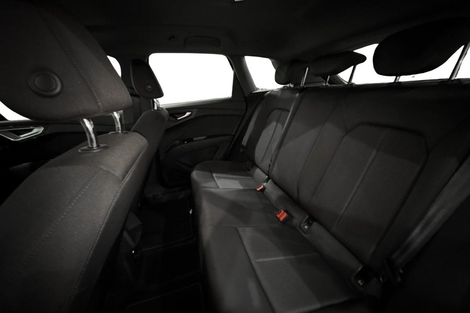 Audi Q4 e-tron 45 Progress 5d