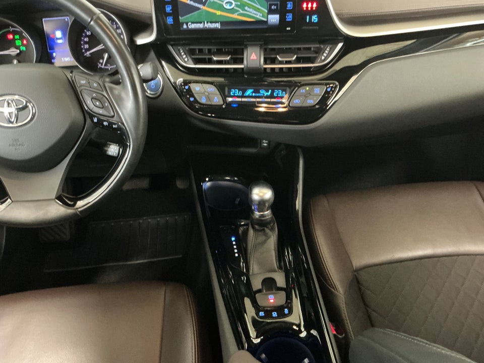 Toyota C-HR 1,8 Hybrid C-HIC CVT 5d