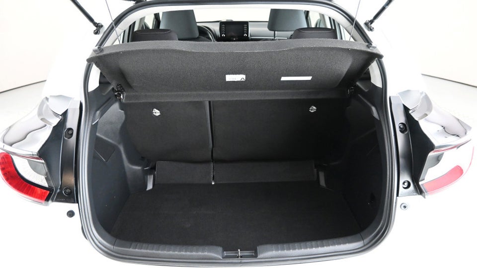 Toyota Yaris 1,5 Hybrid H3 e-CVT 5d