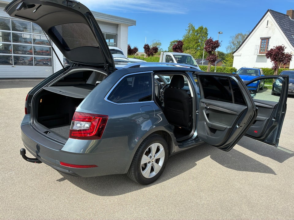 Skoda Octavia 1,0 TSi 115 Style Combi DSG 5d