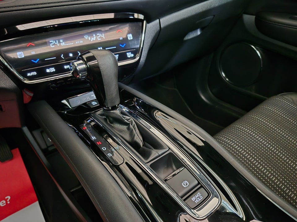 Honda HR-V 1,5 i-VTEC Executive CVT 5d