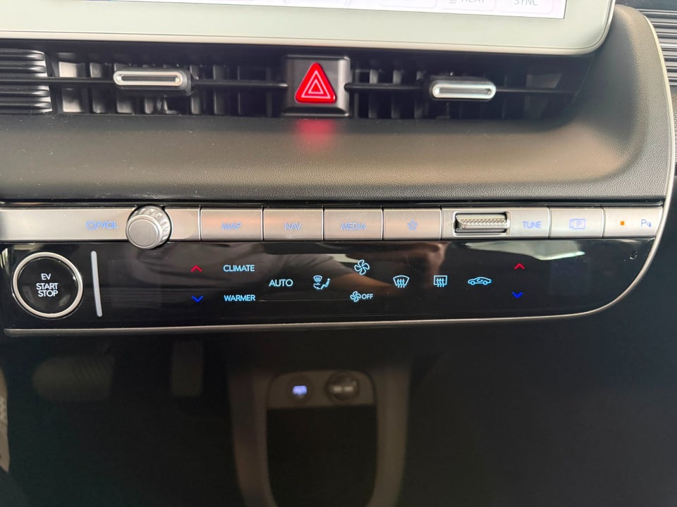 Hyundai Ioniq 5 58 Essential 5d