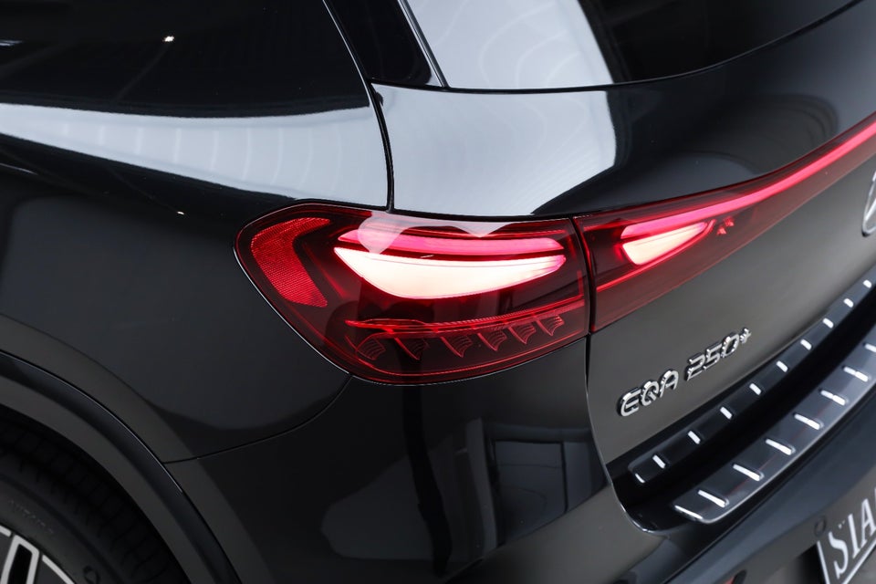 Mercedes EQA250+ AMG Premium 5d