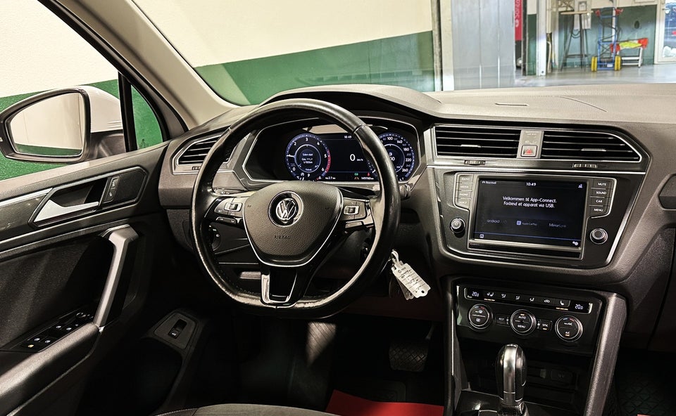 VW Tiguan 2,0 TDi 190 R-line DSG 4Motion 5d
