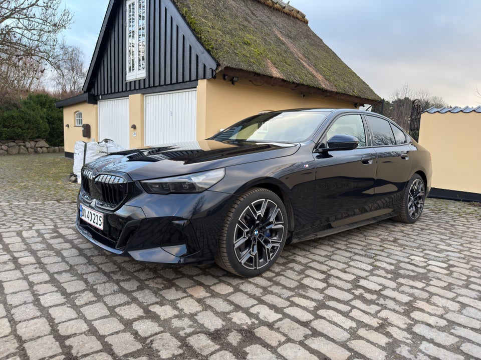BMW i5 eDrive40 M-Sport Pro 4d
