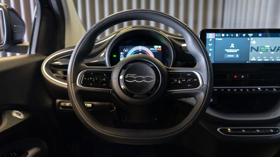 Fiat 500e 42 Icon 3d