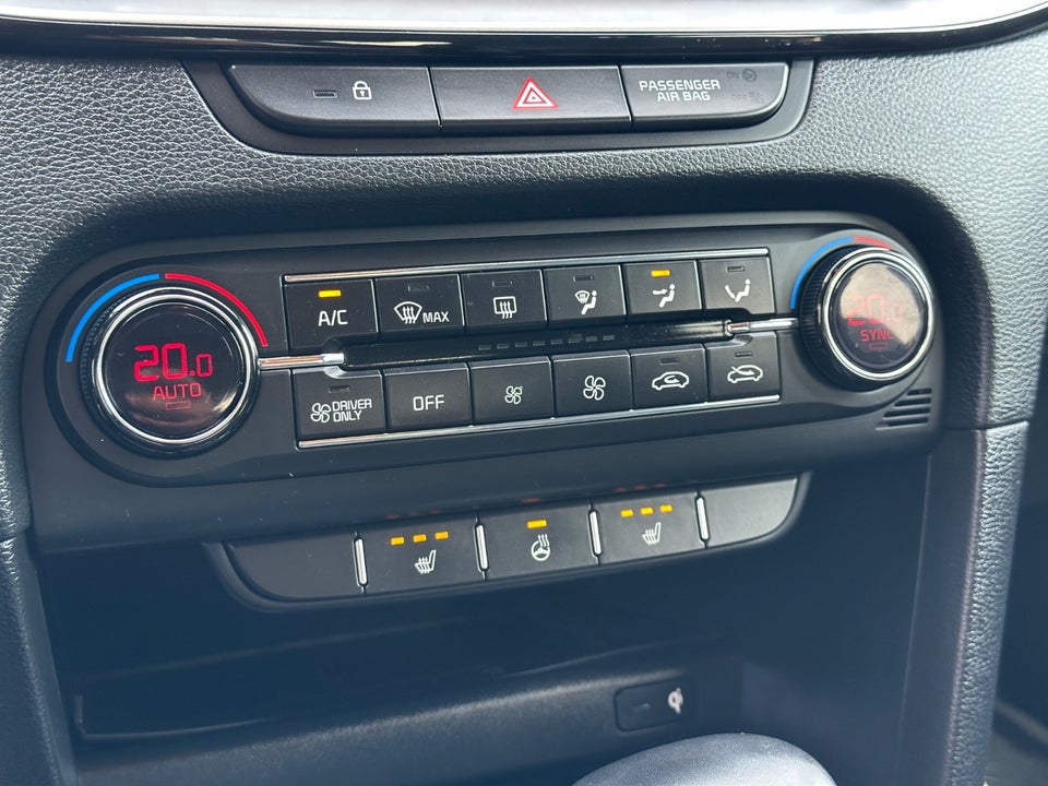 Kia Ceed 1,6 PHEV Upgrade SW DCT 5d