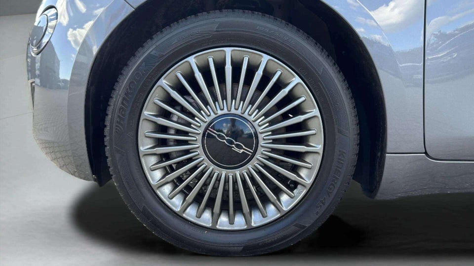 Fiat 500e 42 Icon 3d