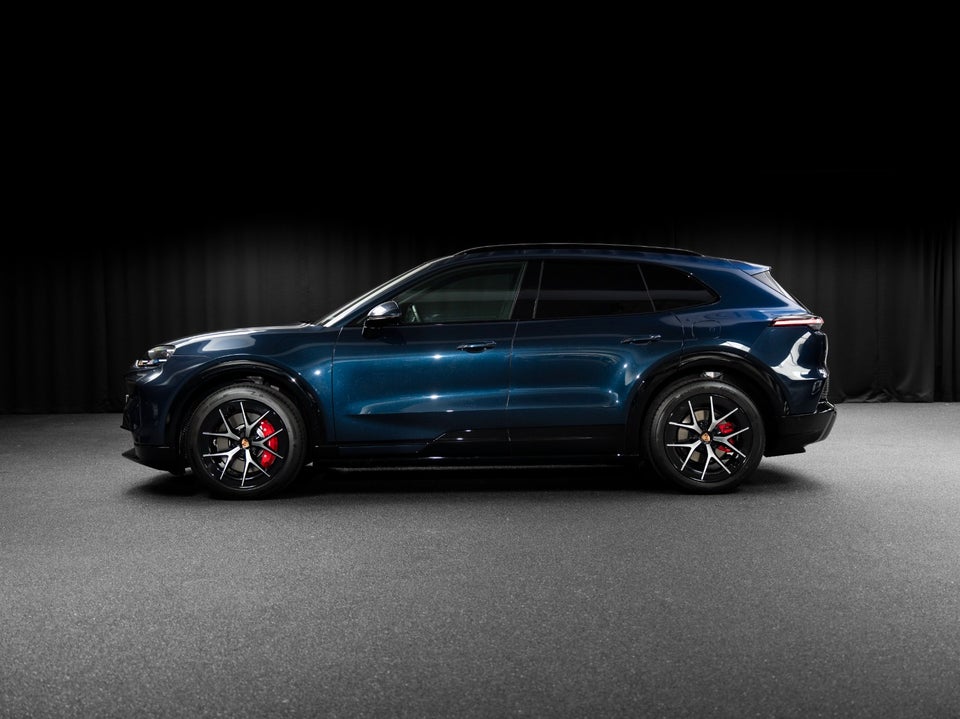 Porsche Cayenne S Electric 5d