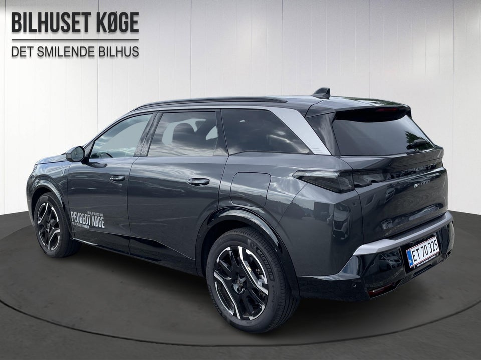 Peugeot e-5008 77 GT 7prs 5d