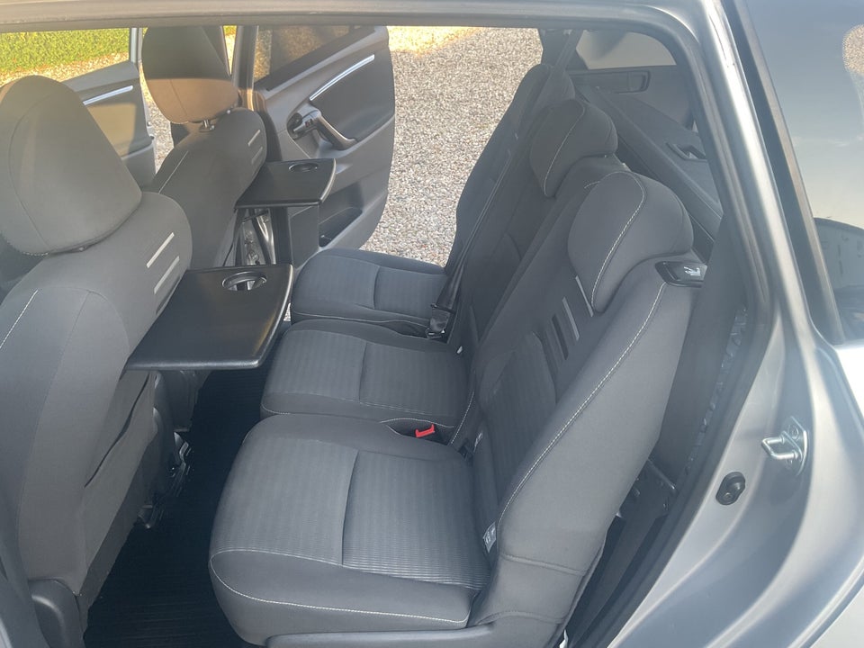 Toyota Verso 1,8 VVT-i T2 Premium 7prs 5d