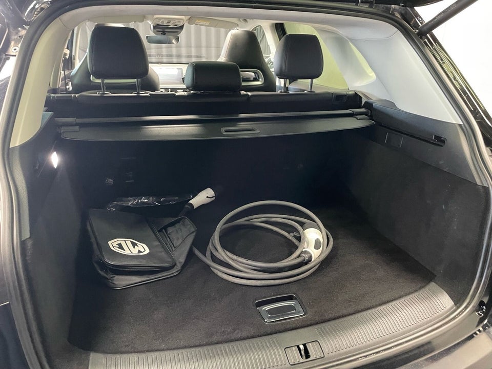 MG EHS 1,5 PHEV Luxury 5d