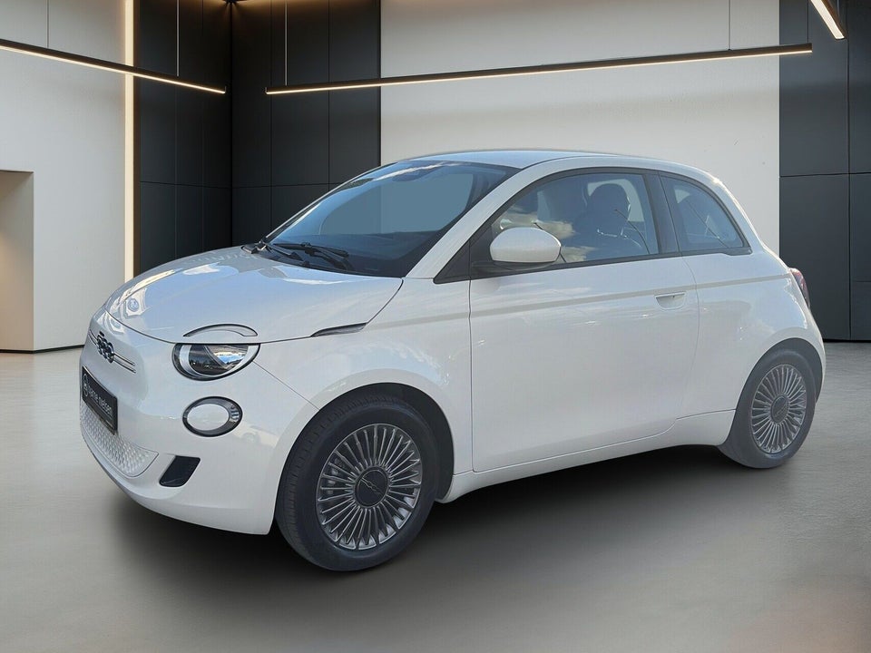 Fiat 500e 42 Icon 3+1 4d