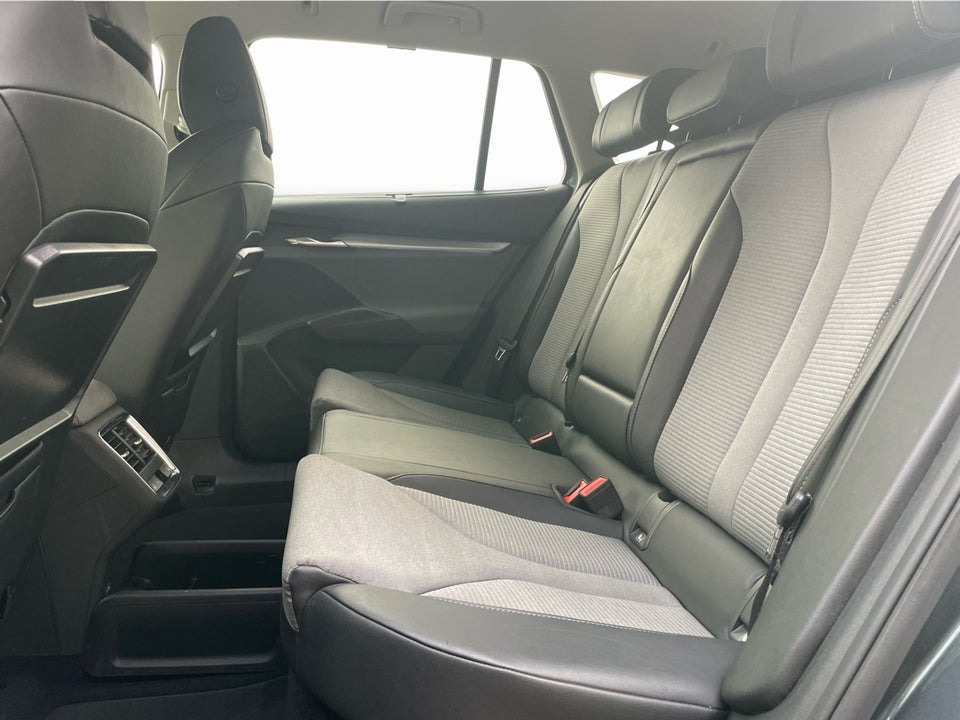 Skoda Enyaq 80 iV 5d