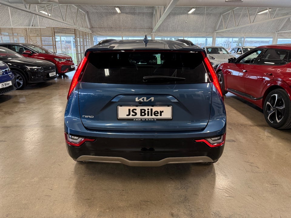 Kia Niro 64 EV Upgrade 5d