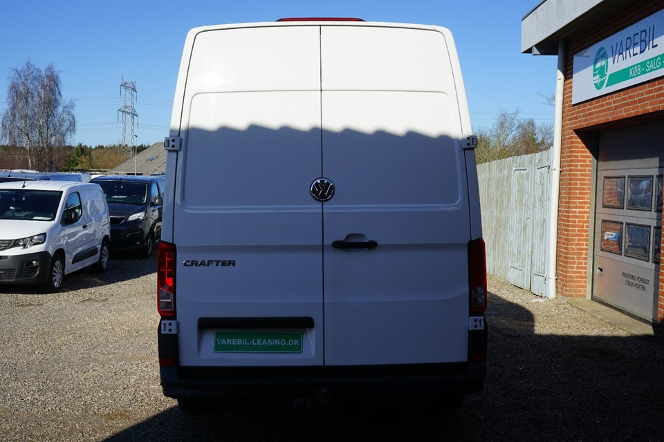 VW Crafter 35 2,0 TDi 140 Kassevogn L3H2